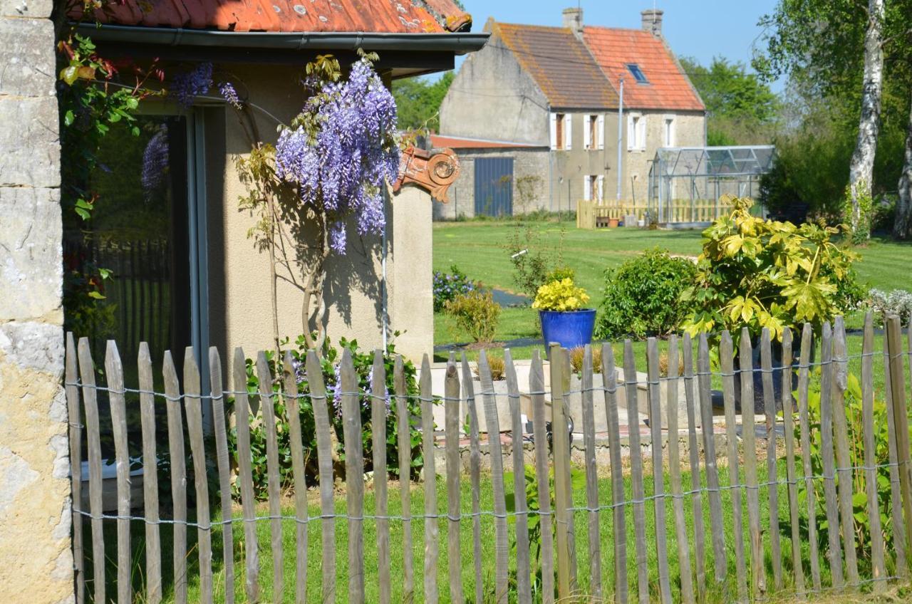 Ô Grenier de l'artiste Bazenville Exterior foto